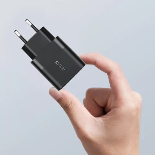 Tech-Protect C30W 2-portos hálózati töltő PD30W/QC3.0 fekete