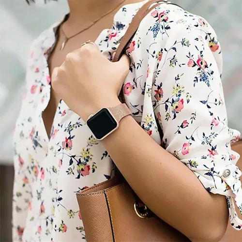 pple Watch 4 / 5 / 6 / 7 / SE (38 / 40 / 41 mm) Tech-Protect Thin Milanes óraszíj Blush Gold