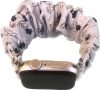 Apple Watch 42/ 44/ 45/ 46 /49 mm Frilly Szövet szíj, apró kék virágos mintás