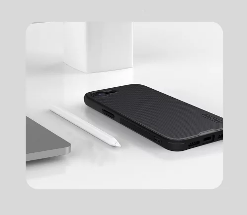 Nillkin Super Frosted PRO tok Apple iPhone 17e/16e készülékhez – Fekete