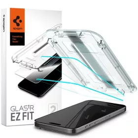   Spigen Glas.tR EZ Fit Apple iPhone 15 Pro készülékhez – Átlátszó