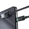 Hálózati usb-s töltőfej, lighting kábellel.