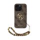 Guess PU 4G Metal Logo Strap tok az iPhone 15 Pro Max készülékhez barna